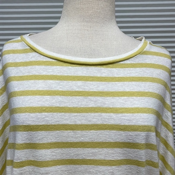 Cupcakes and Cashmere Yellow Stripe Linen Blend Flutter Sleeves Top Small - Picture 2 of 10